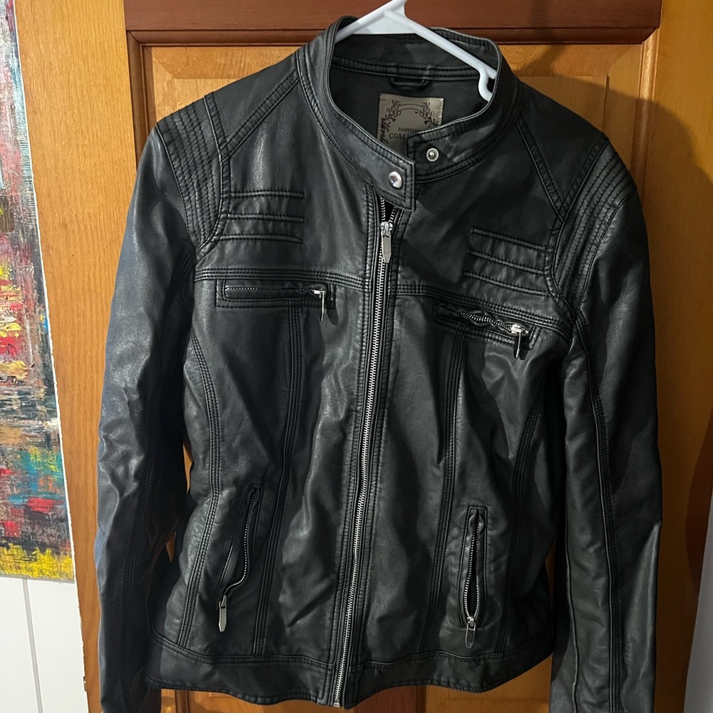 Faux leather black bomber jacket size large